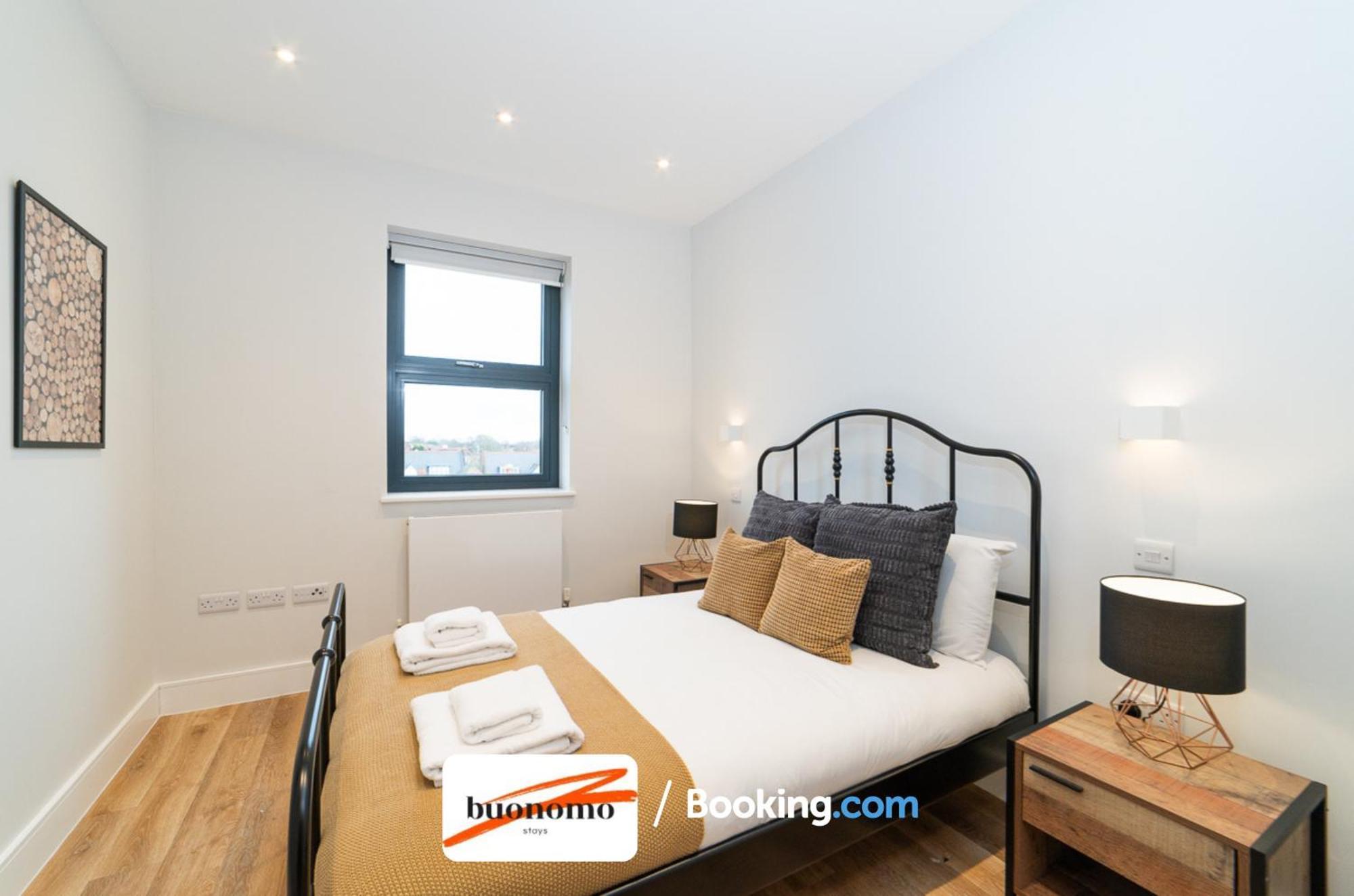 Two Bedroom Apartment At Buonomo Stays Short Lets & Serviced Accommodation Close To Wimbledon Tennis Courts London Ngoại thất bức ảnh